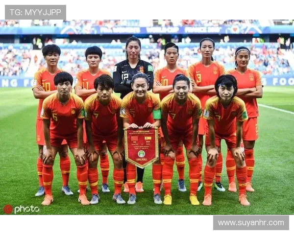 南京排球队整体表现分析：压制对手与自身失误的双重考量